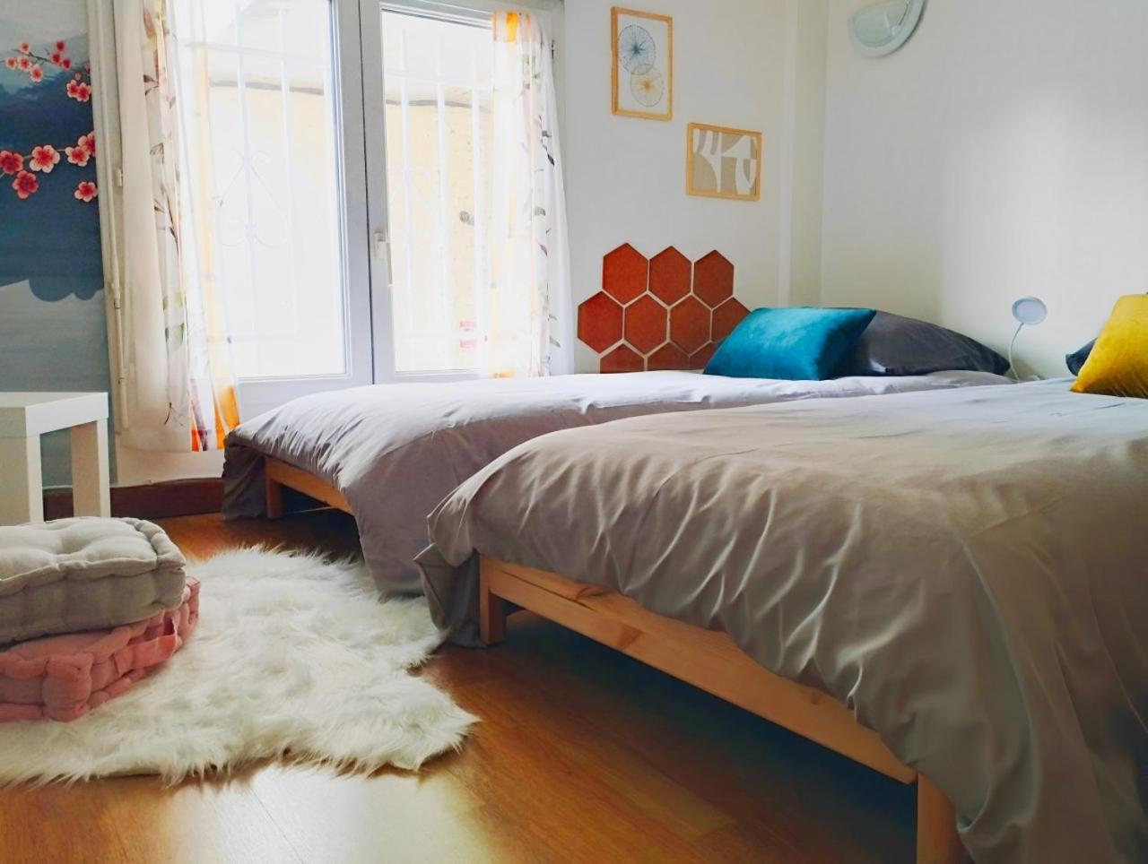 Cosy Pres De Paris. Apartment *